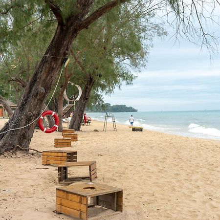 Hotel Tropical Bay Grand World Phu Quoc Esterno foto